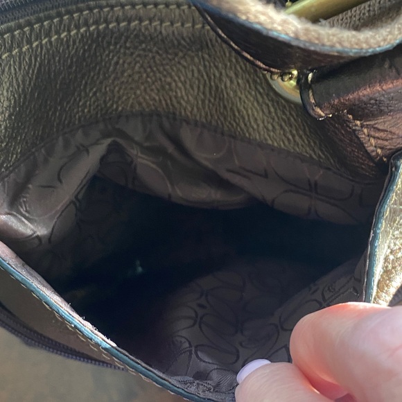 Fossil Brown Leather Messenger Crossbody with Brass Accents - Picture 5 of 8